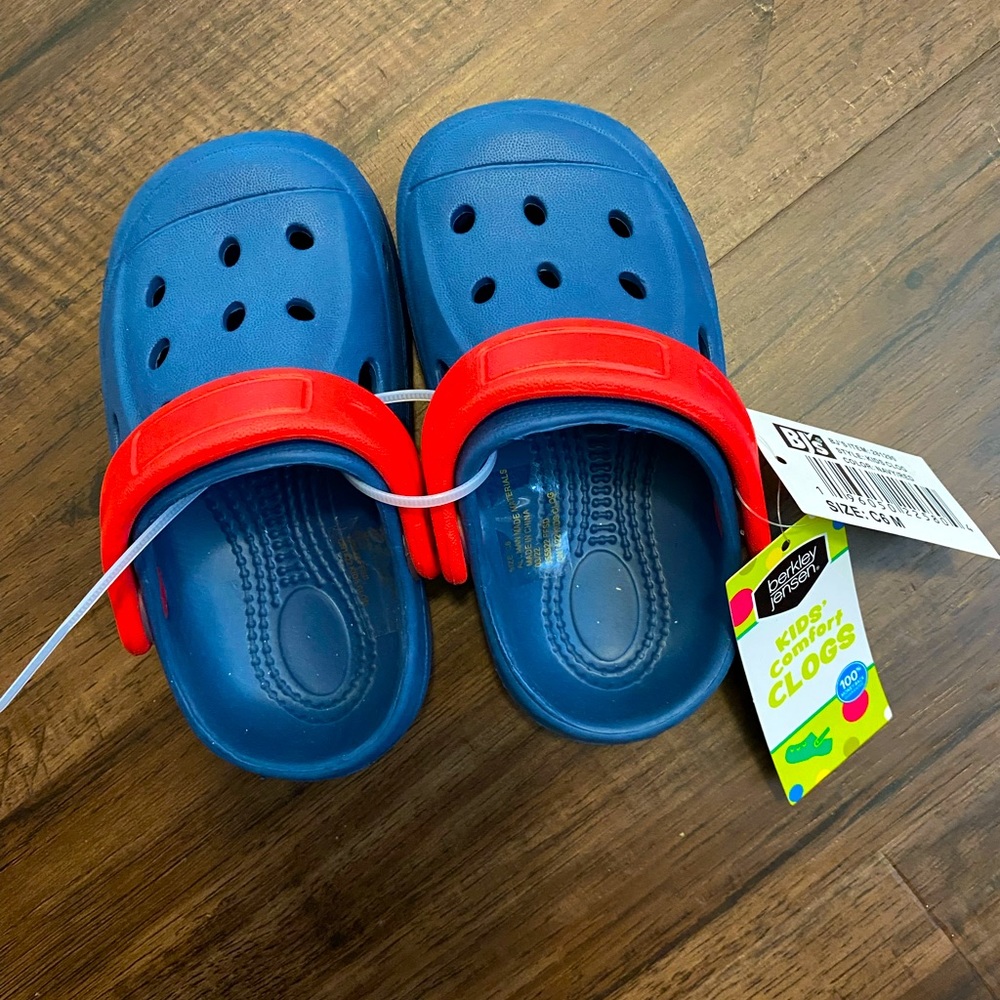 NEW TODDLER SANDALS- KIDS CLOGS